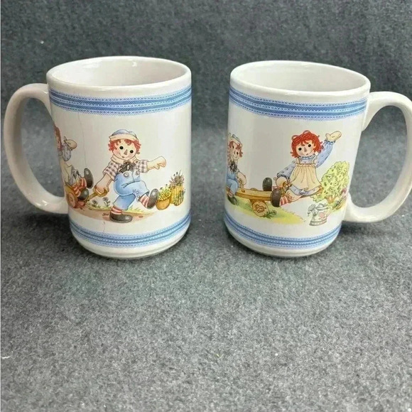 Raggedy Ann and Andy Coffee Cup Houston Harvest Wood Seesaw Wagon Set Of 2 - Picture 2 of 6